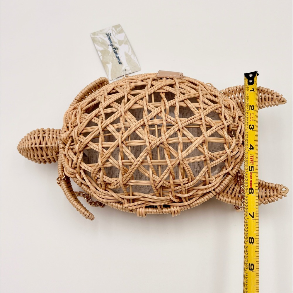 Tommy Bahama Woven Rattan Sea Turtle Crossbody Bag Natural Beige Gold Chain NEW - Picture 9 of 9